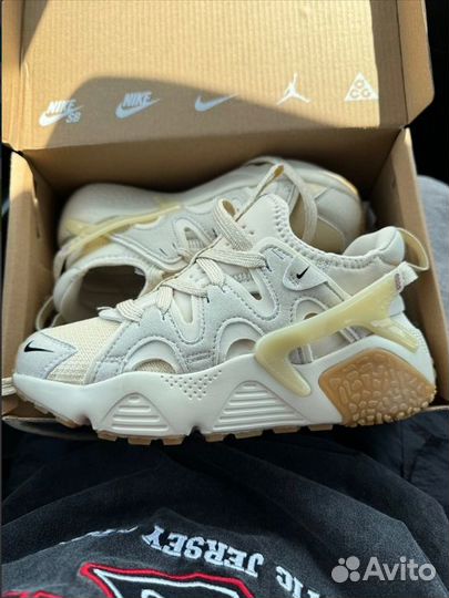 Кроссовки Nike Air Huarache Craft женские (36-40)