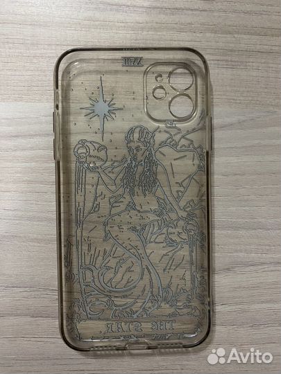 Чехол на iPhone 11