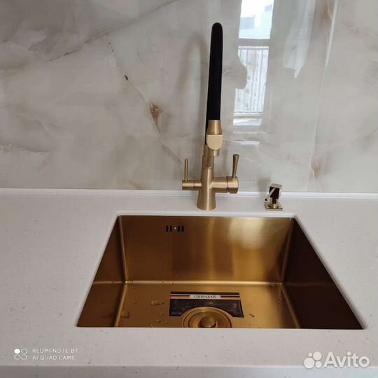 Столешница из искусственного камня для кухни