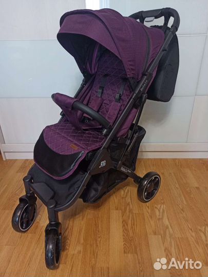 Прогулочная коляска babalo future