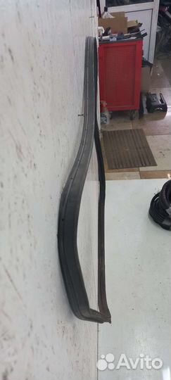 Уплотнитель проёма багажника Mazda 6GJ седан