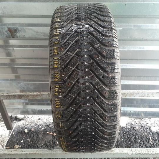 Goodyear UltraGrip 500 205/55 R16