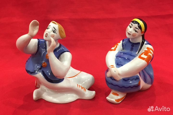 Пара статуэток фарфоровых. Заблудились. СССР