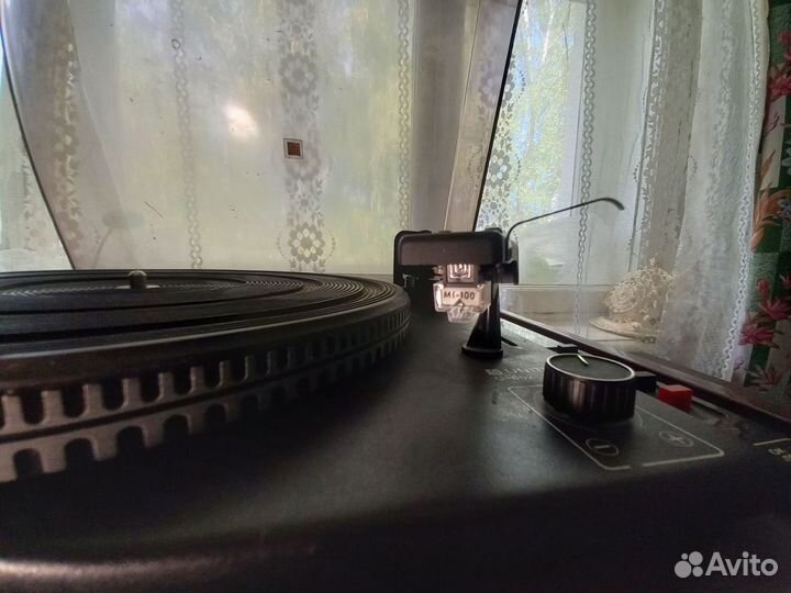 Проигрыватель винила вега 106