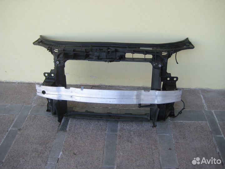 Панель передняя телевизор Audi A3 8P 2й рестайлинг