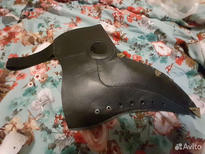 Маска чумного доктора