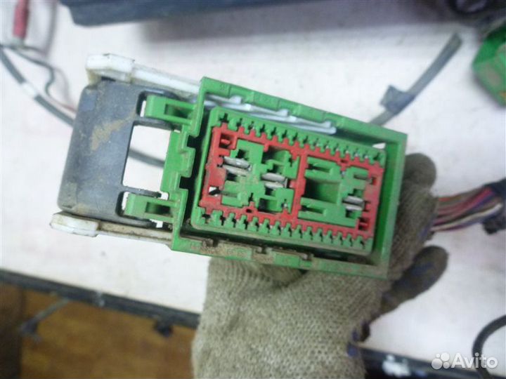 Проводка Land Rover Discovery L319 2008