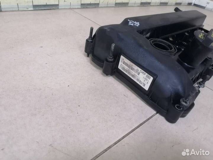 Крышка головки блока клапанная Ford Kuga CBS 2012