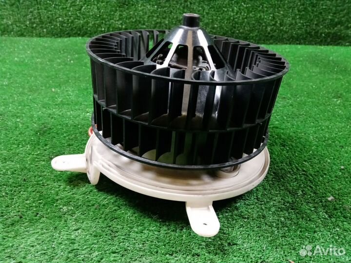 Мотор печки Mercedes-Benz E240 W210 / S210 112.914