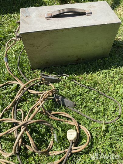 Зарядное устройство для автомобиля СССР