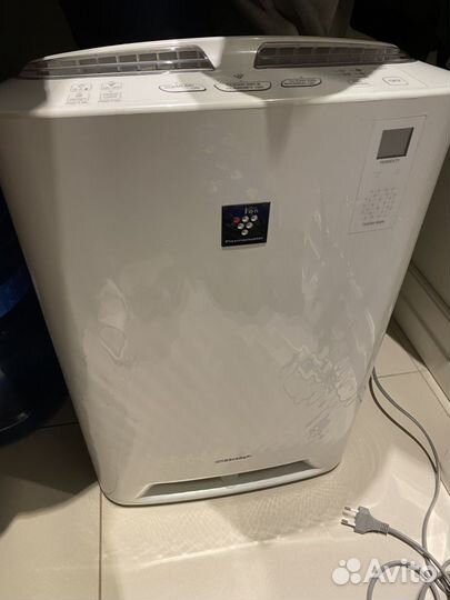Воздухоочиститель мойка воздуха Sharp kc-a51rw