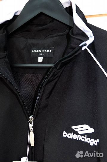 Ветровка balenciaga