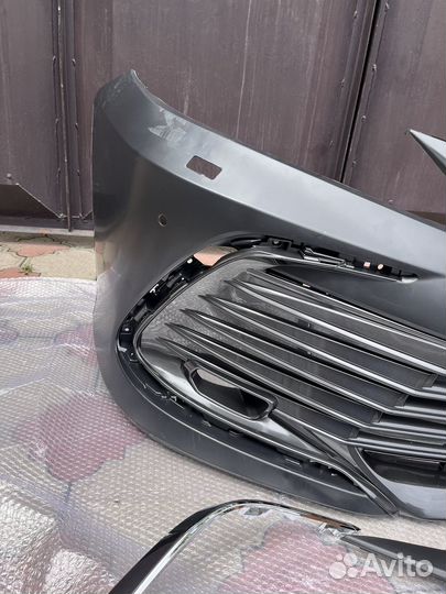 Бампер передний на Камри V75