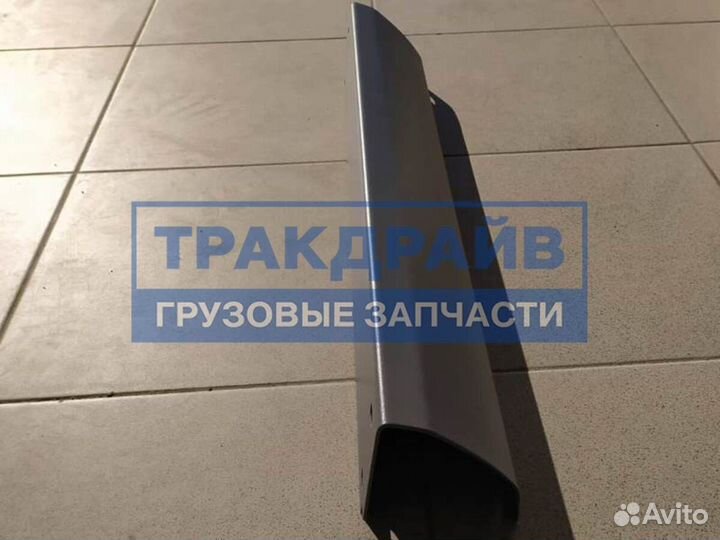 Бампер нижний Мерседес Аксор центральная часть