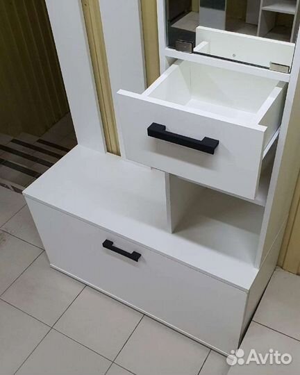 Прихожая
