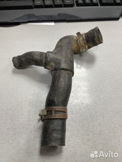 Шланг охлаждения vag 027121053b KR PL 9A 2E ADY