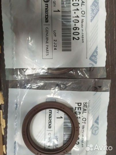Сальник коленвала передний Mazda PE0110602