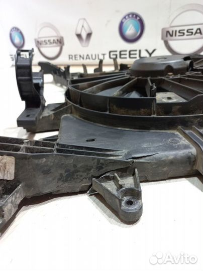 Вентилятор радиатора охлаждения двигателя диффузор