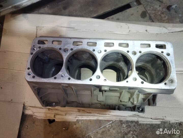 Блок цилиндров двигателя змз 402