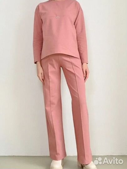 Костюм для беременных и кормящих