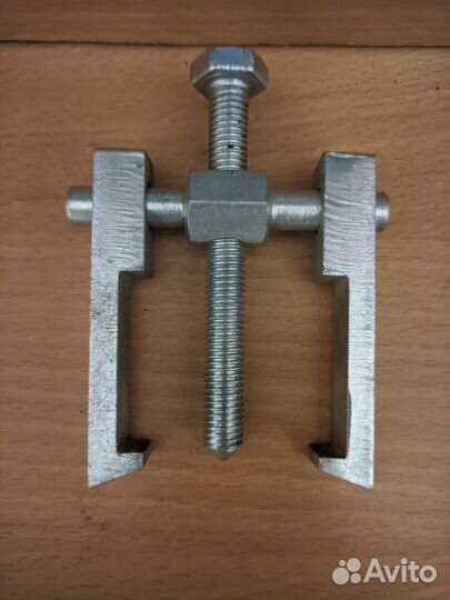 Съемник подшипников