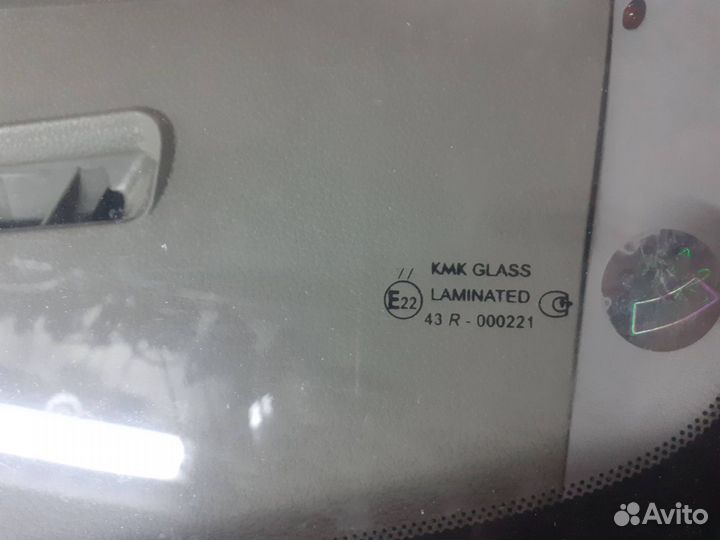 Лобовое стекло Ford Fiesta