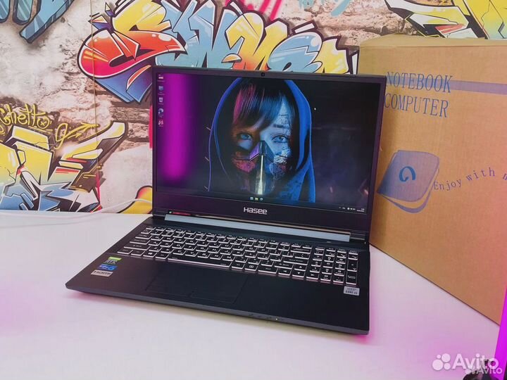 Пушка Ноутбук для игр, работы с графикой и дизайна