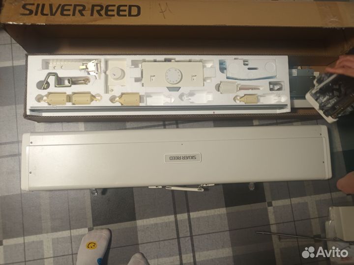 Вязальная машина Silver Reed