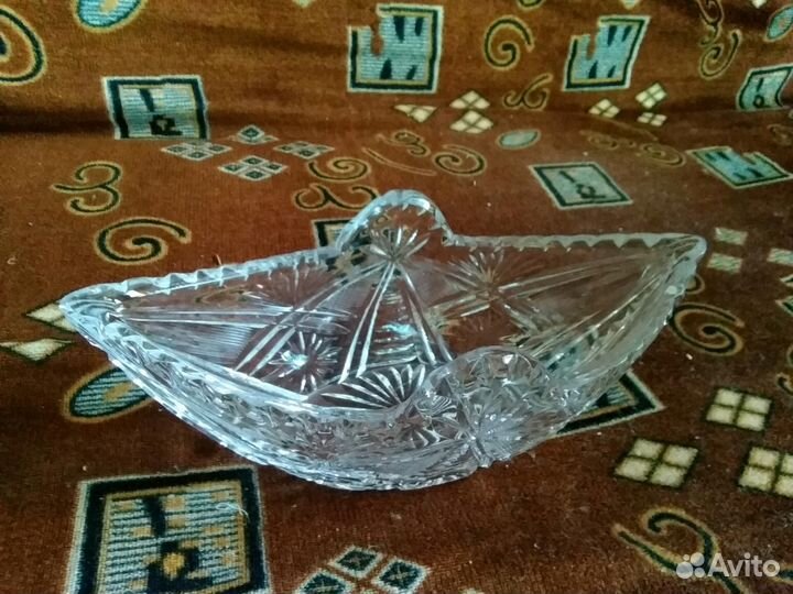 Хрустальные вазы