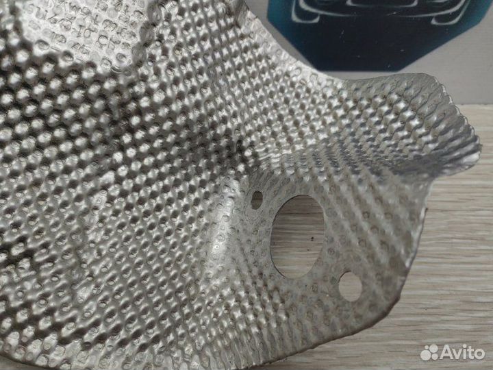 Тепловой экран Bmw X5 E70 N62B48 2007