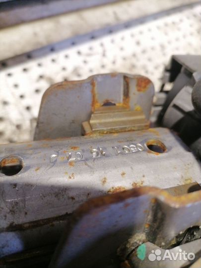 Колонка рулевая Ford Tourneo Connect