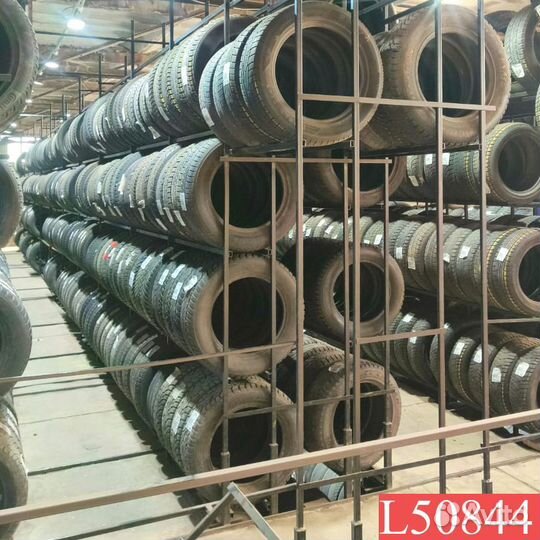 Kumho WinterCraft KW27 225/55 R17 96L