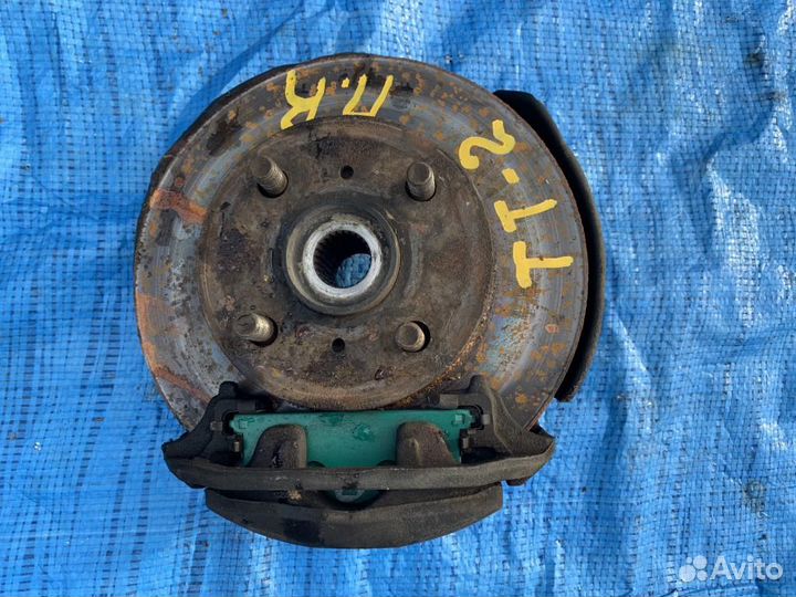 Ступица передняя R в сборе toyota tercel EL41
