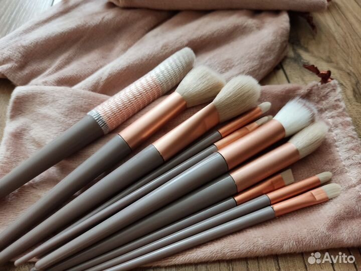 Кисти для макияжа Новые