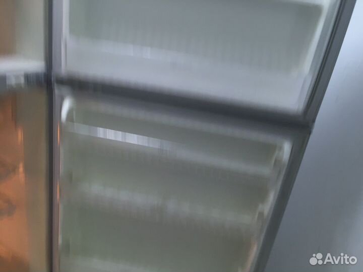 Холодильник Daewoo в отличеом состоянии