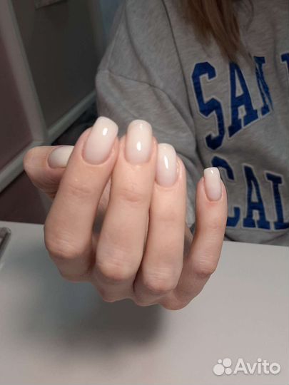 Маникюр и педикюр