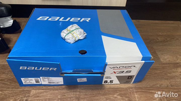 Коньки хоккейные