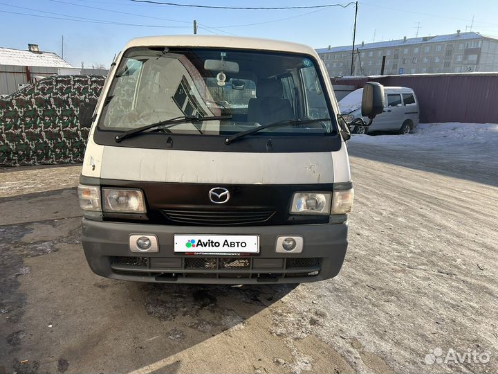 Mazda Bongo Brawny 2.5 AT, 2000, битый, 280 000 км