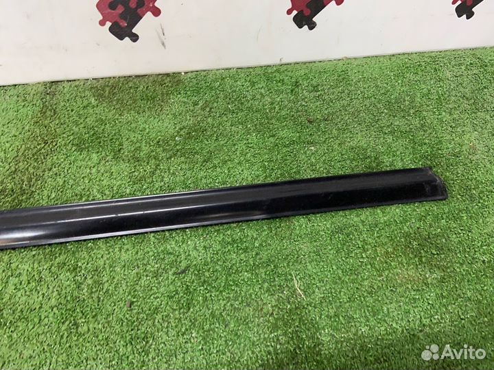 Бархотка передняя правая Chevrolet Aveo T250