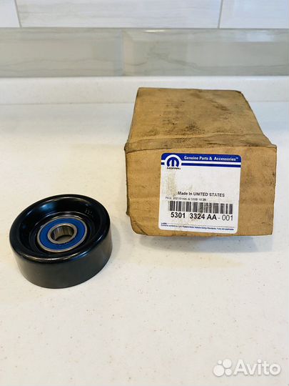 Ролик крайслер EDZ 2.4 Chrysler 53013324 AA