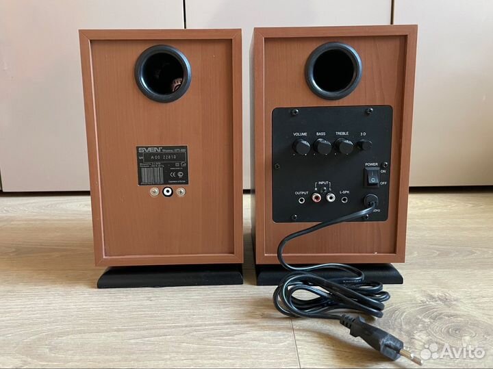 Музыкальные колонки Sven