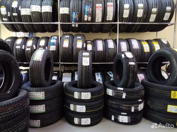 Kumho Ecsta PS91 245/45 R20 103Y