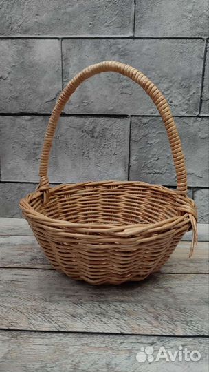Корзина плетеная