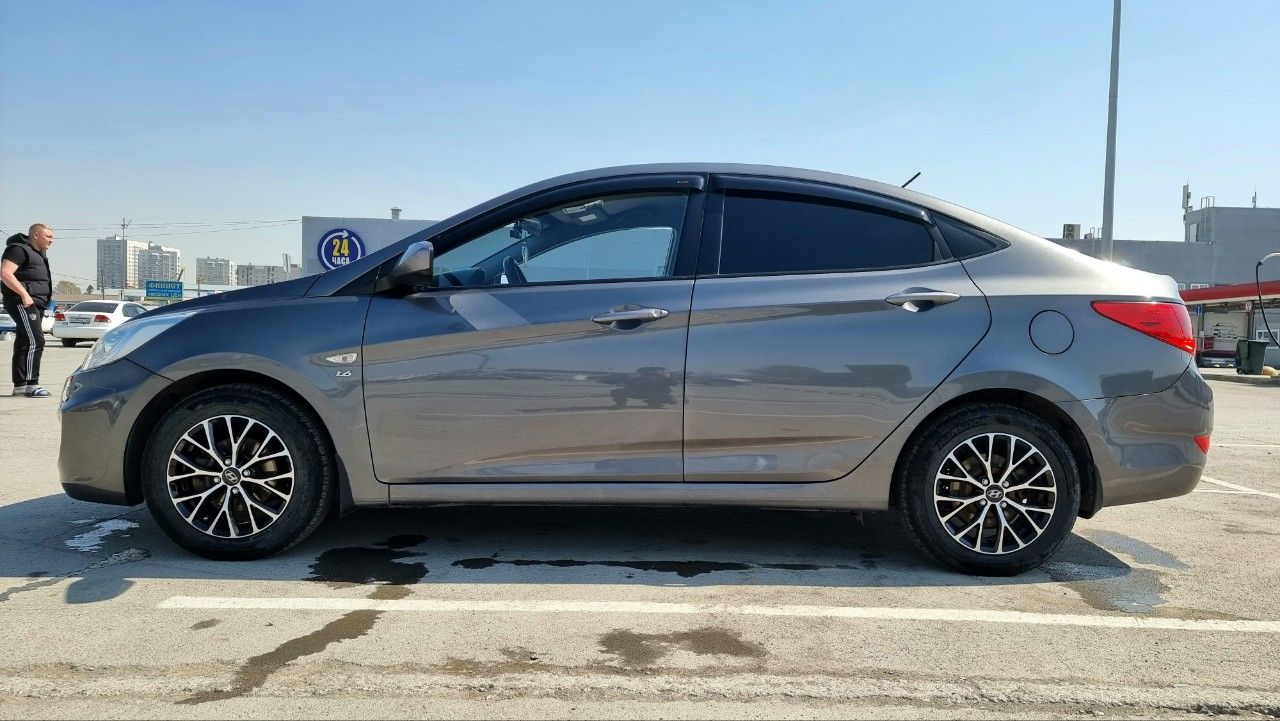 Hyundai Solaris: фото владельца