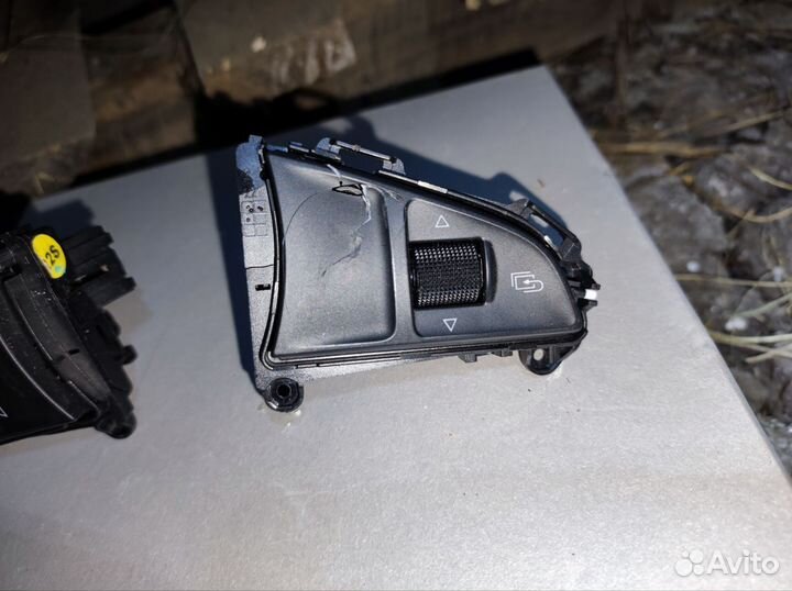 Кнопки руля Octavia A7