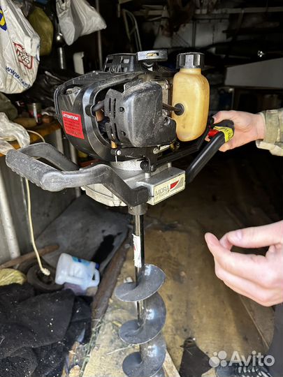 Мотоледобур