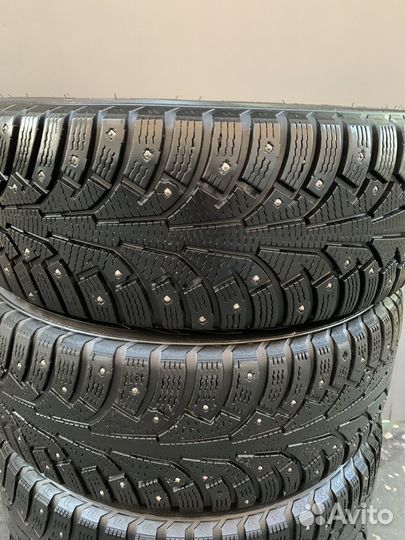 Nokian Tyres Hakkapeliitta 5 215/60 R16 99T