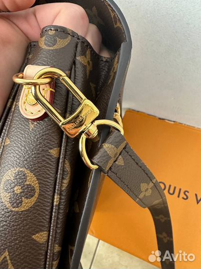 Сумка Louis Vuitton