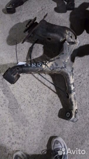 Задний рычаг на мерседес вито виано 639