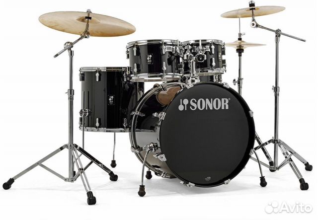 Барабанная установка черная, Sonor